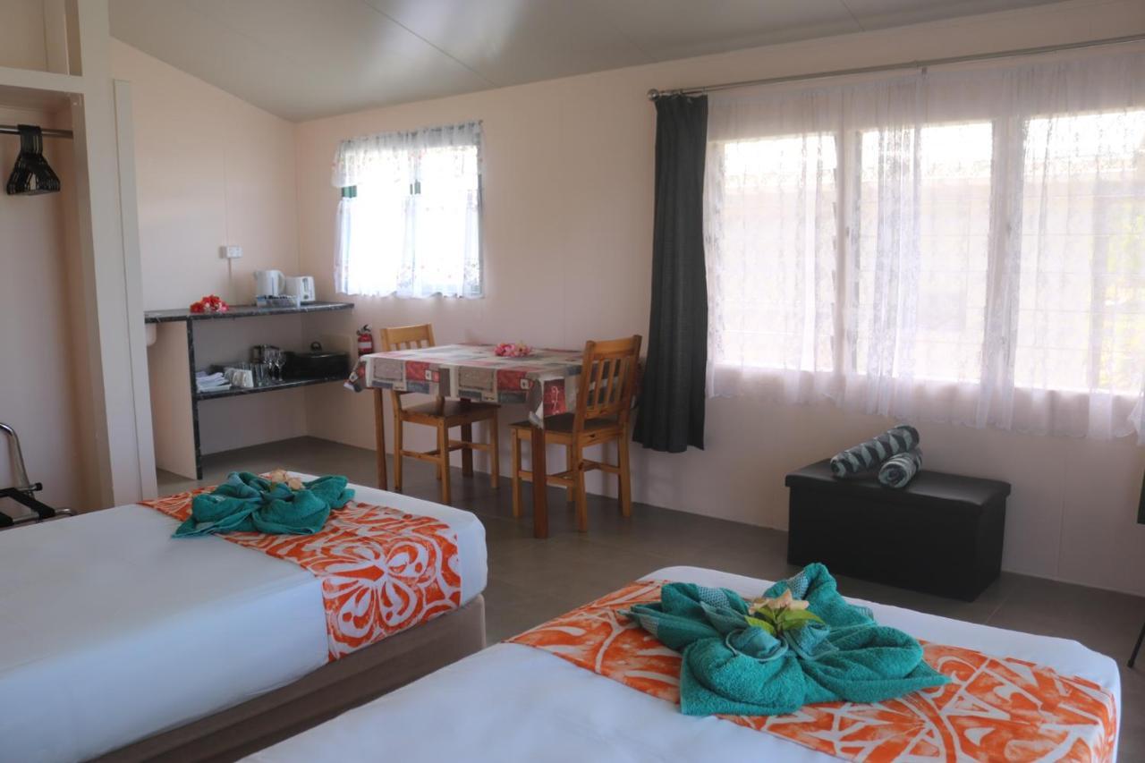 Ranginuis Retreat Motel Arutanga Luaran gambar